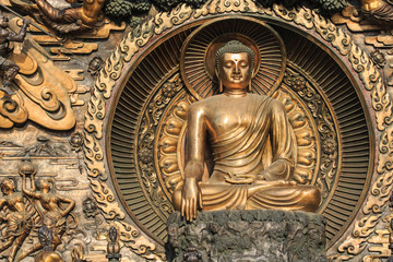 Fototapeta na wymiar buddha statue