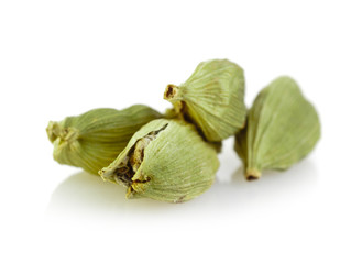 Green cardamom pods