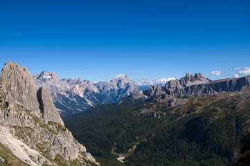 Fototapeta na wymiar Croda niż Lake - Dolomiten - Alpen