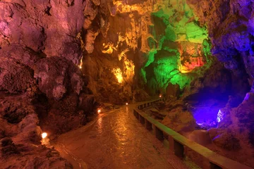 Fotobehang Guilin crown cave guilin guangxi province china