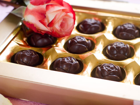 Beautiful rose and chocolate candies