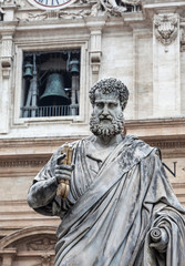 St. Peter statue in Vatican