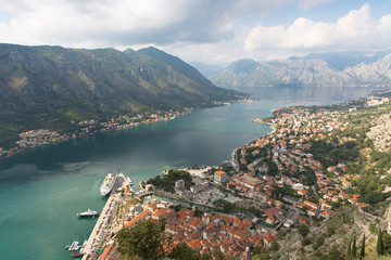 Fototapeta na wymiar Zatoki Kotorskiej Czarnogóry