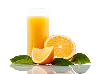 Orange slices and juice with leafs