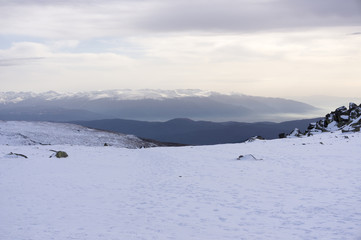Fototapeta na wymiar Winter mountain