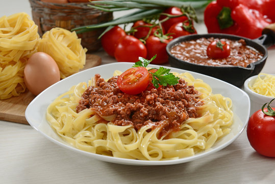 Bolognese sauce