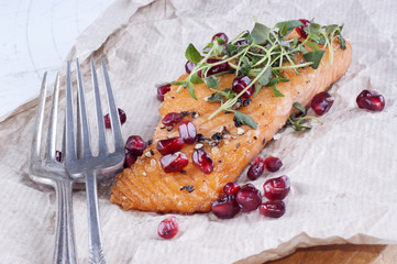 grilled salmon with pomegranate seed