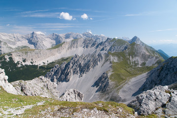 Fototapeta na wymiar Hafelekar (Innsbruck) Richtung Karwendel