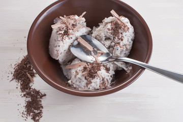ice cream with a chocolate crumb