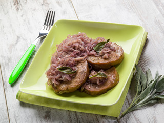 seitan with onions and sage