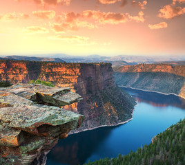 Flaming Gorge © Galyna Andrushko