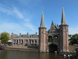 Fototapeta na wymiar Wassertor in Sneek(Friesland)