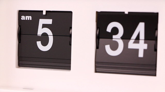 Flip clock
