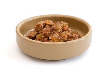 Naklejka premium Photo of a bowl of wet cat food