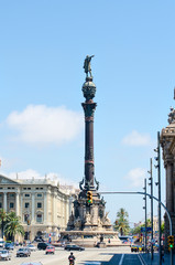 Fototapeta na wymiar Pomnik Kolumba w Barcelonie