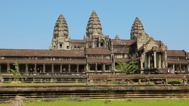 Angkor Thom wat temple in cambodia - architectural monument