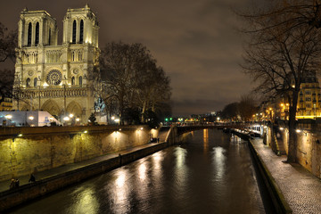 Notre-Dame Cathedral by night