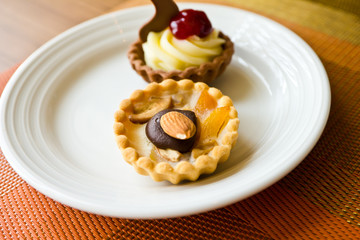 dessert,Tart with pears and almond