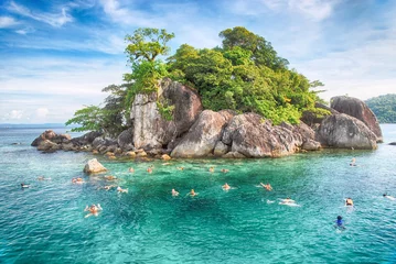 Kissenbezug Tropical island © Igor Strukov