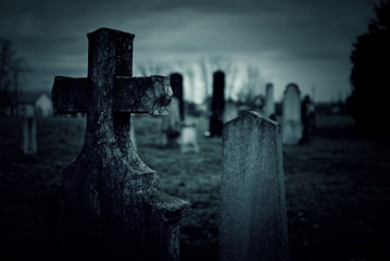 Cemetery night - 60611372