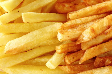Pommes frites goldgelb