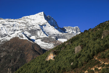 nupla and tartikha peak and namchebazar from nepal - obrazy, fototapety, plakaty