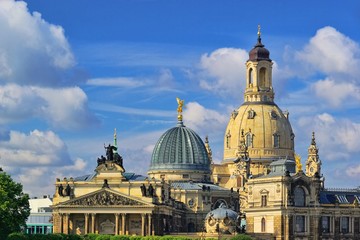 Fototapeta na wymiar Dresden Frauenkirche - Dresden Church of Our Lady 16