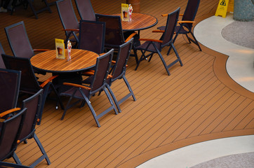tische wellness am schiff
