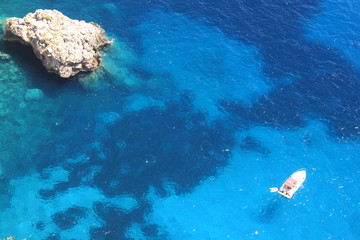 Mer turquoise de Capri - Italie - 60673926