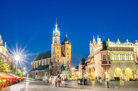 Fototapeta Rynek Główny - Główny plac Krakowa w Polsce