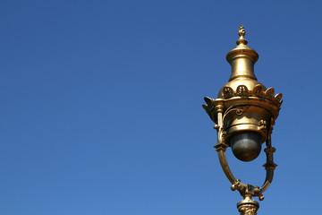 Fototapeta na wymiar Retro lamp w Barrio Retiro Buenos Aires