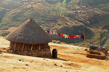 Hut in Lesotho - obrazy, fototapety, plakaty