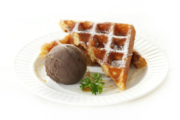 ice cream with waffle