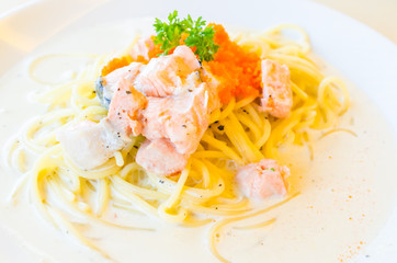 Salmon pasta