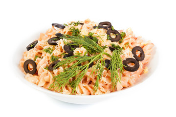 Pasta dish with tomato and olives