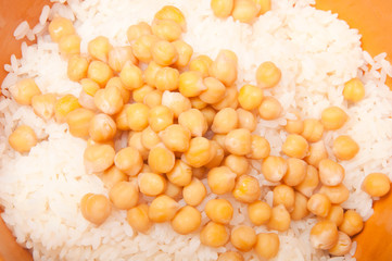 Boiled chickpeas with rice