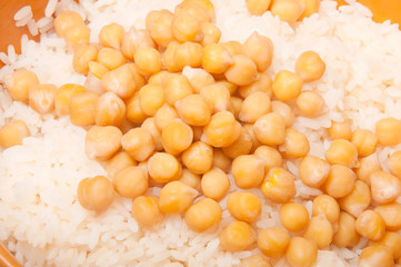 Boiled chickpeas with rice