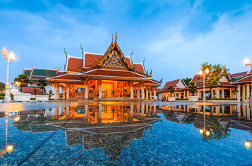 Naklejka premium Royal Pavilion Mahajetsadabadin or King Rama III Memorial park