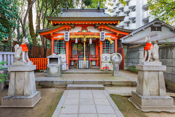 Fototapeta premium Small Inari shrine at Ikuat-jinja in Kobe