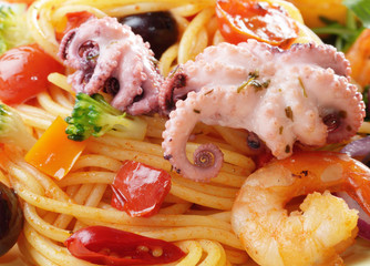 Seafood spaghetti marinara pasta macro photo