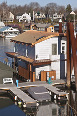 Fototapeta premium Floating houses in Portland Oregon.