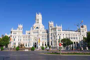 Fototapeta na wymiar Pałac komunikacji w Madrycie, Hiszpania