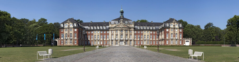 Schloss Münster Panorama © Blickfang