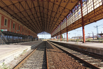 Fototapeta na wymiar empty train station