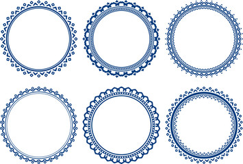 Set of round frames