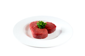 Rinderfiletsteaks auf weissem Teller