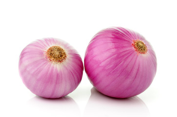 shallots isolated on white background © sommai