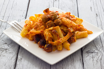 Baked pasta with meatballs