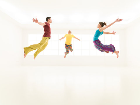 Freestyle colorful people studio