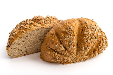 Halbiertes Sonnenblumenbrot